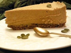 No Bake Pumpkin Pie - vegan, paleo nut-free - Amanda Naturally