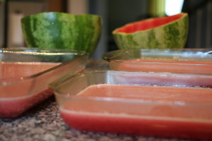 Watermelon Jello | AmandaNaturally.com