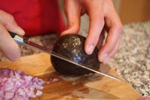 Guacamole & Avocado Tutorial | AmandaNaturally.com