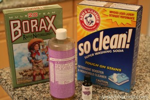 Homemade Laundry Detergent | AmandaNaturally.com