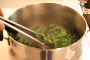Maple Balsamic Kale | vegan , paleo, AIP, delicious | AmandaNaturally.com