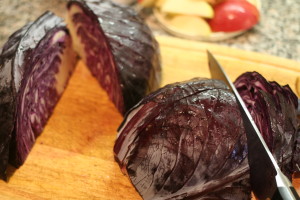 Bacon & Apple Braised Cabbage | AmandaNaturally.com
